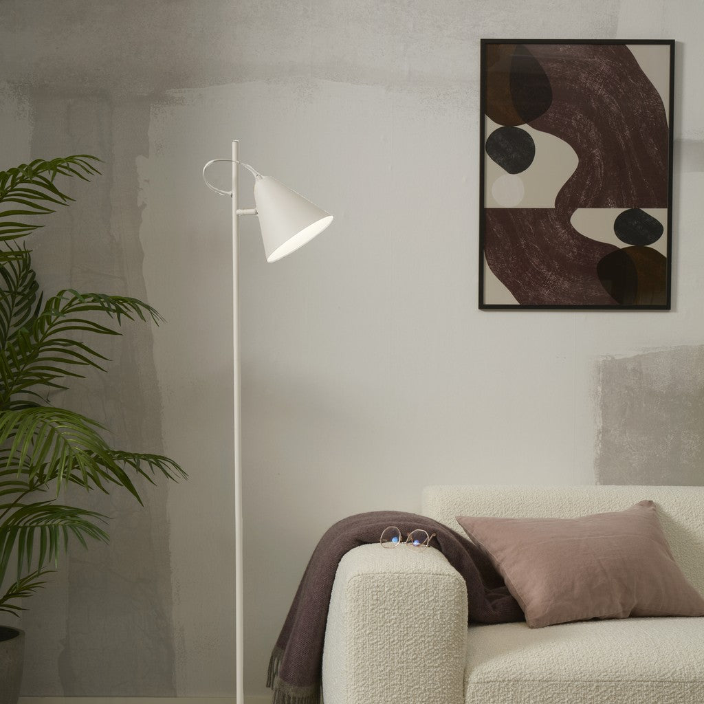 metalen-witte-vloerlamp-retro-its-about-romi-lisbon-ai-sfeer_image