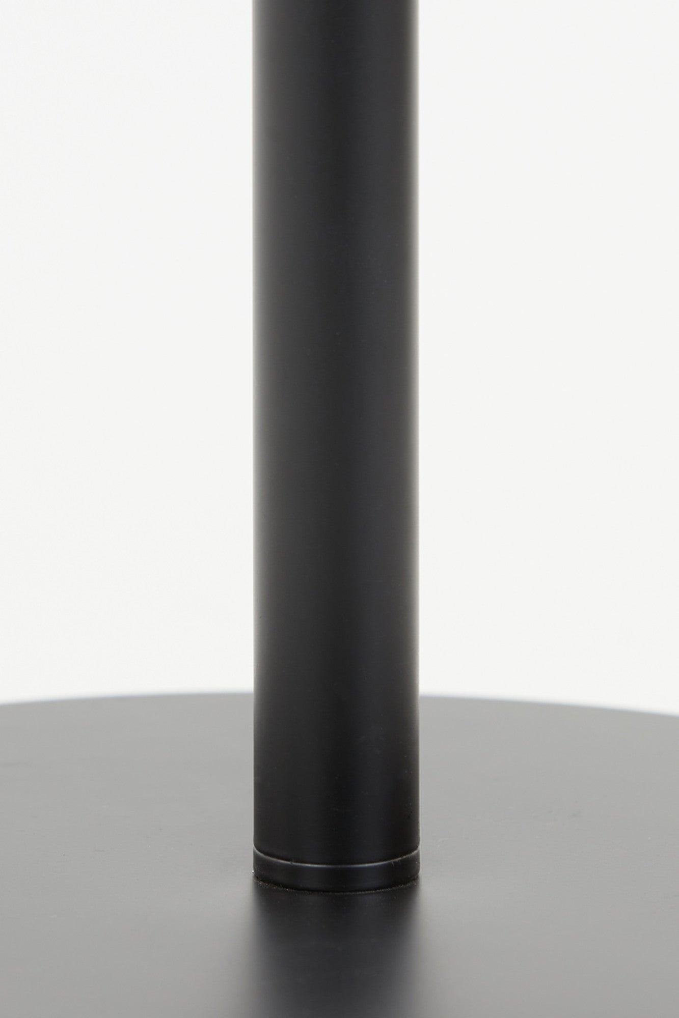 zwarte-lampenvoet-lang-light-living-washington-variant-image8