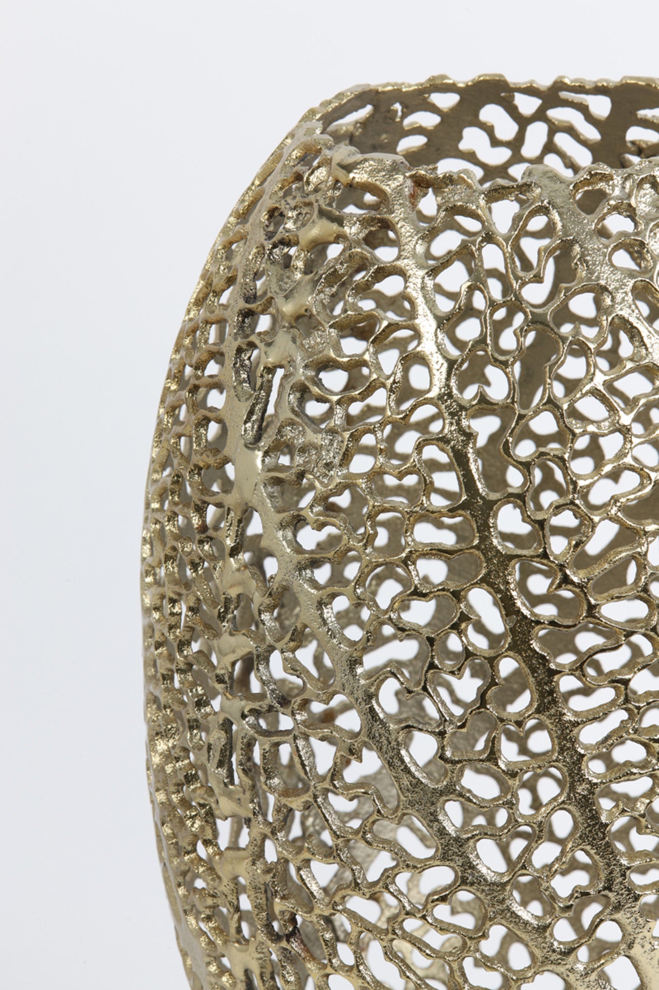 gouden-opengewerkte-tafellamp-light-living-sinula-variant-image5