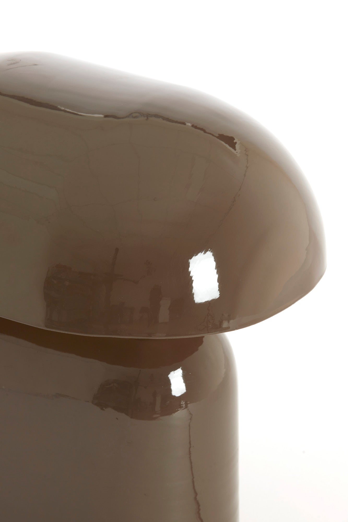 donkerbruine-retro-tafellamp-met-warme-uitstraling-light-living-todd-variant-image2