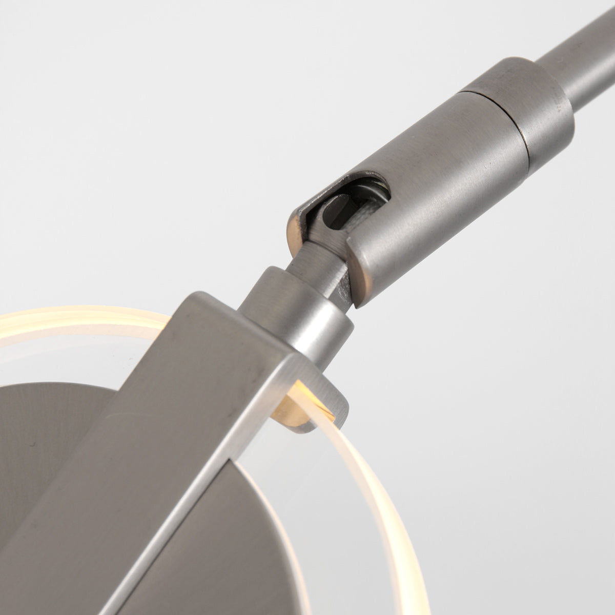 Modern LED állólámpa Steinhauer Turound – 11. kép