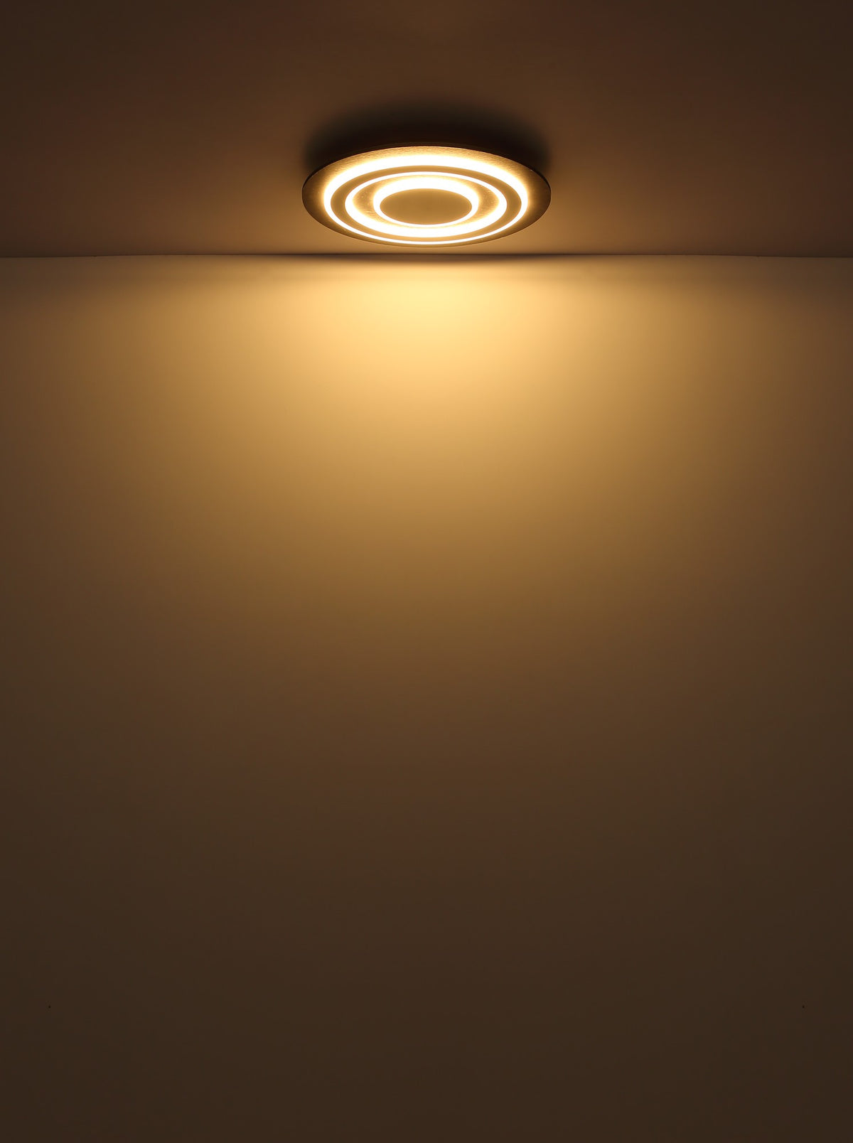 Pequena luz de teto LED de plástico em antracite – imagem 4