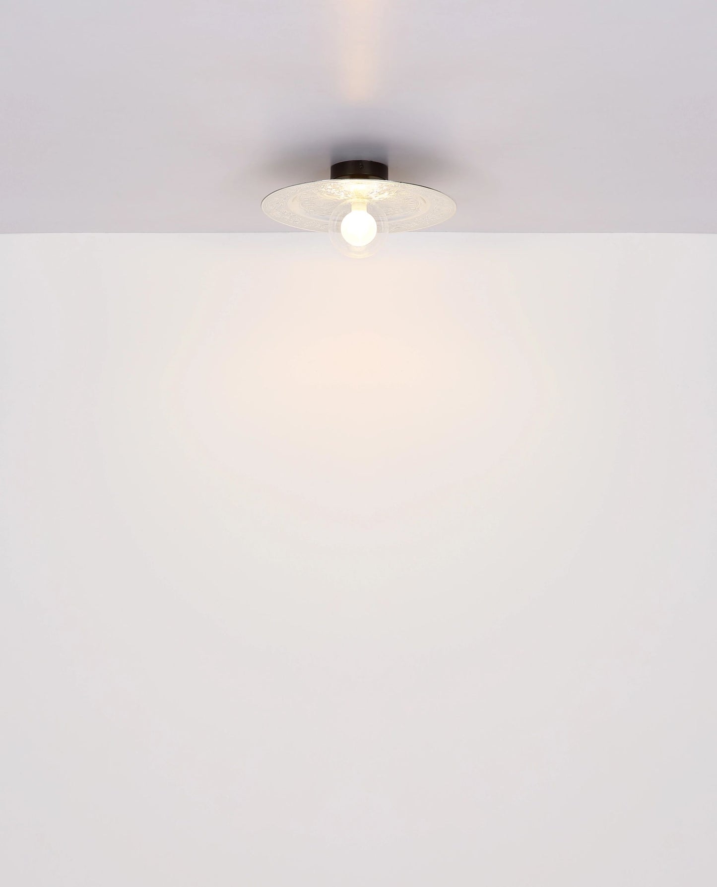 plafondlamp-met-rond-ontwerp-en-stijlvol-design-riga-variant-image4