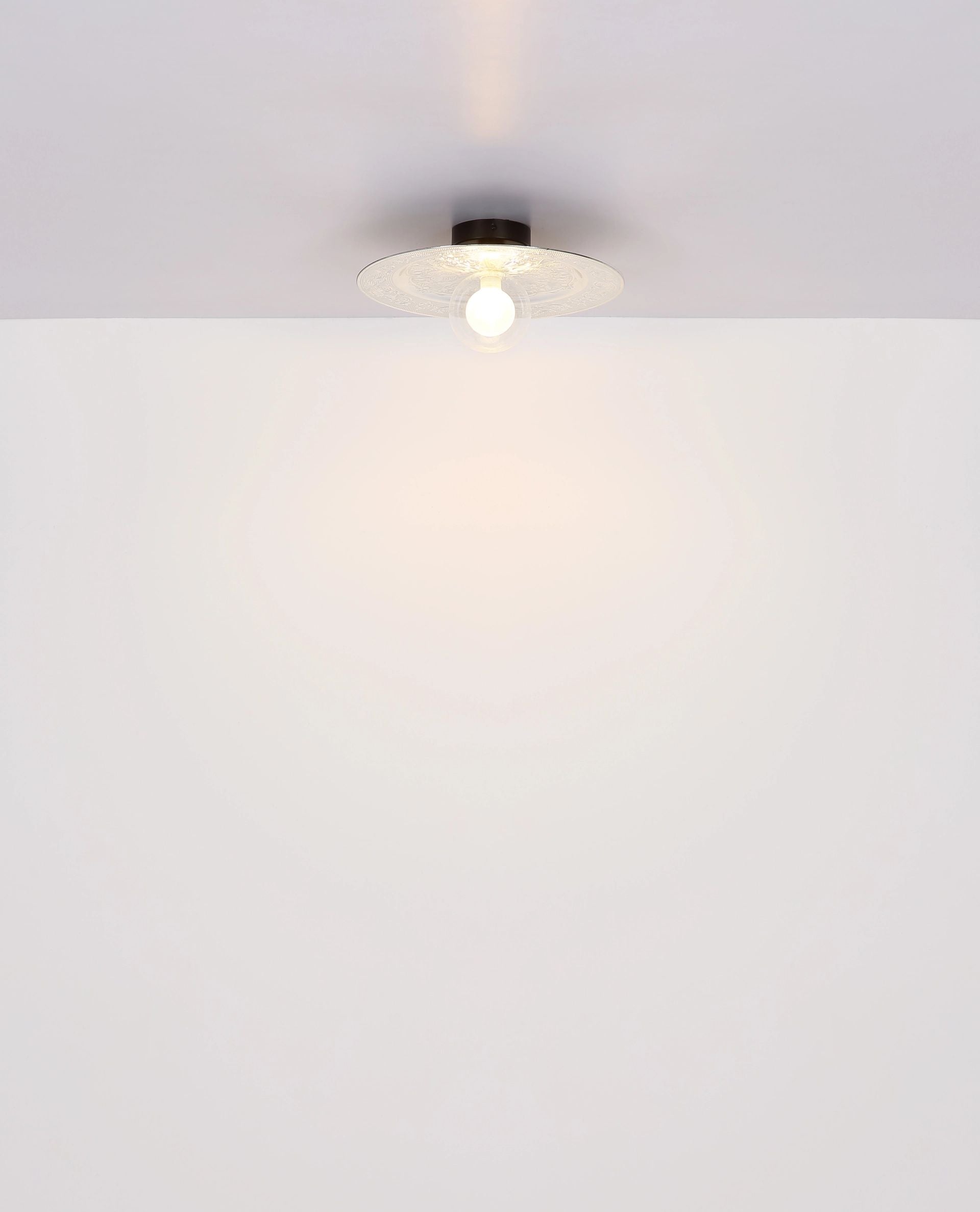 plafondlamp-met-rond-ontwerp-en-stijlvol-design-riga-variant-image4