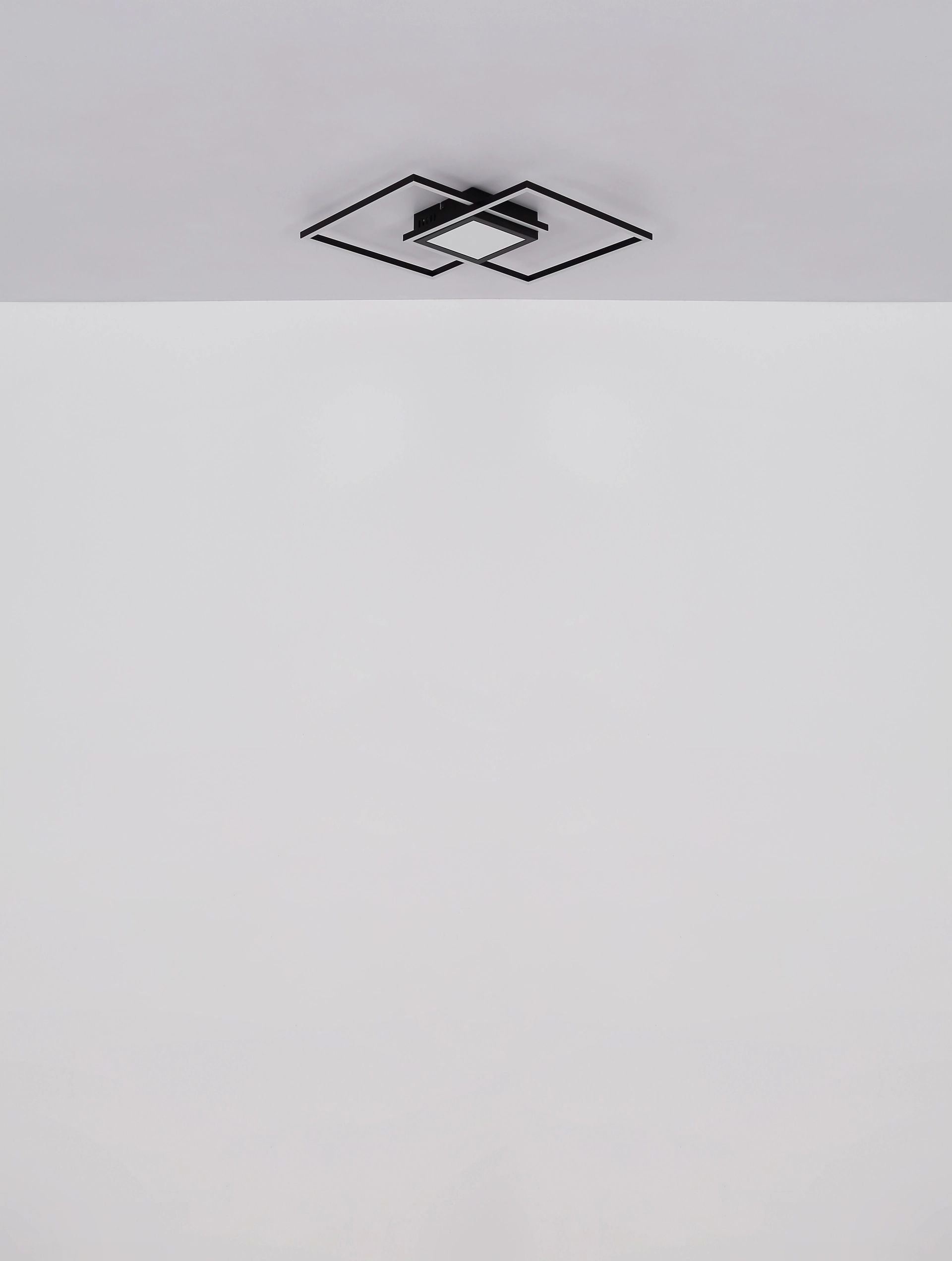 moderne-plafondlamp-met-uniek-ontwerp-en-afstandsbediening-saunders-variant-image10