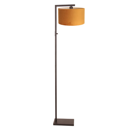 luxe-vloerlamp-in-cacao-met-gouden-velours-kap-steinhauer-stang-variant-image1