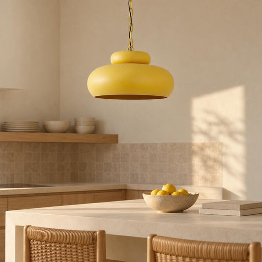 Retro žluté závěsné svítidlo Light & Living Neiva – fotografie v interiéru