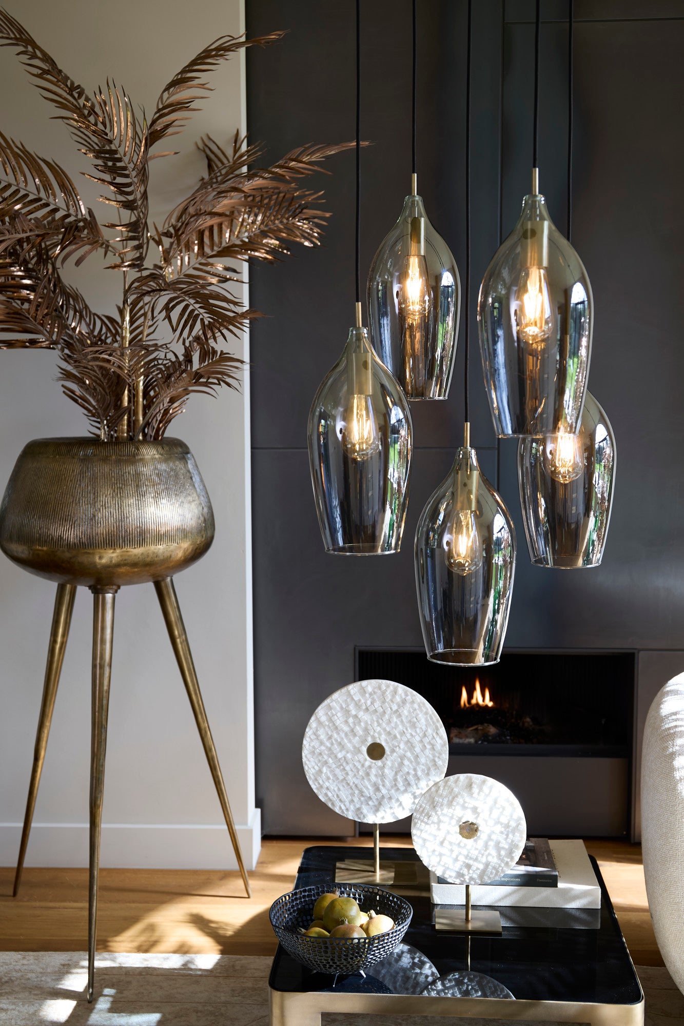 hanglamp-met-meerdere-glazen-kappen-light-living-lukaro-variant-image4