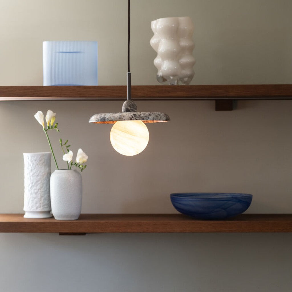 Grande lampada a sospensione in marmo marrone It's About RoMi Tivoli – foto d'ambiente