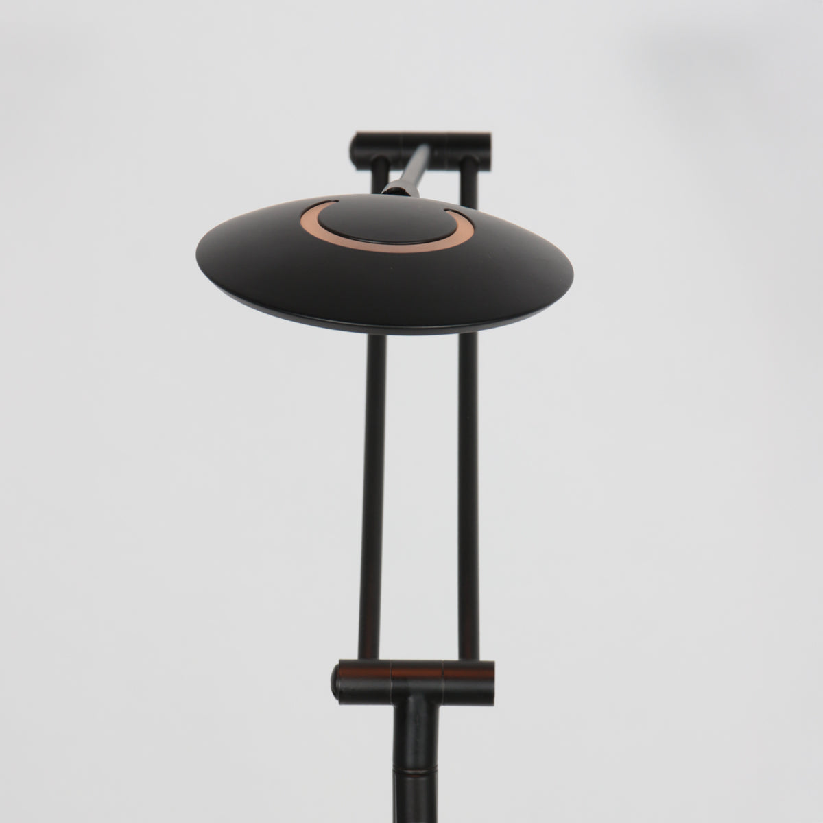 zwarte-vloerlamp-met-instelbaar-led-licht-steinhauer-exclusive-zenith2-variant-image10