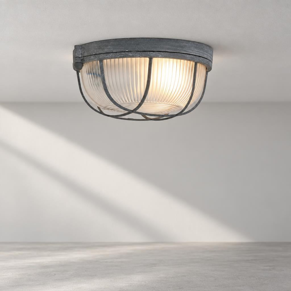 industriele-metalen-glazen-plafonniere-grijs-mexlite-lisanne-ai-studio_image