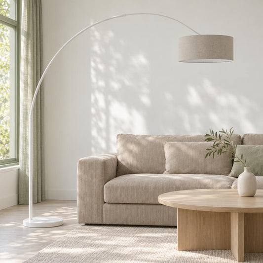 strakke-booglamp-met-bruine-kap-steinhauer-sparkled-light-ai-sfeer_image