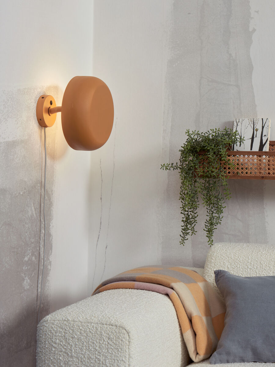 retro-oranje-metalen-ronde-wandlamp-its-about-romi-porto-variant-image2