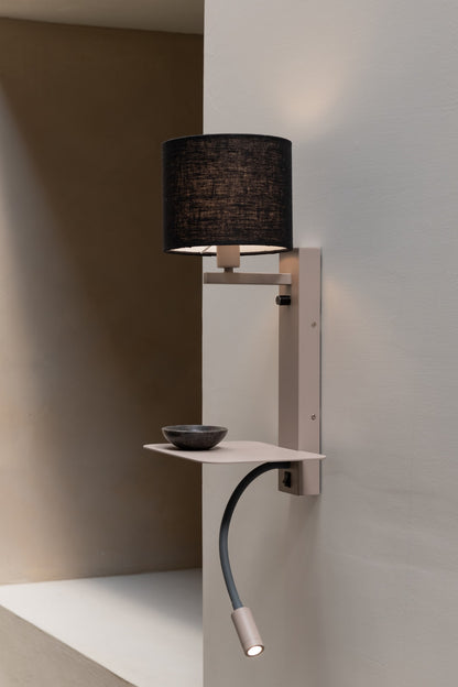 Grande lampada da parete in lino color sabbia e nera It's About RoMi Florence – immagine 3