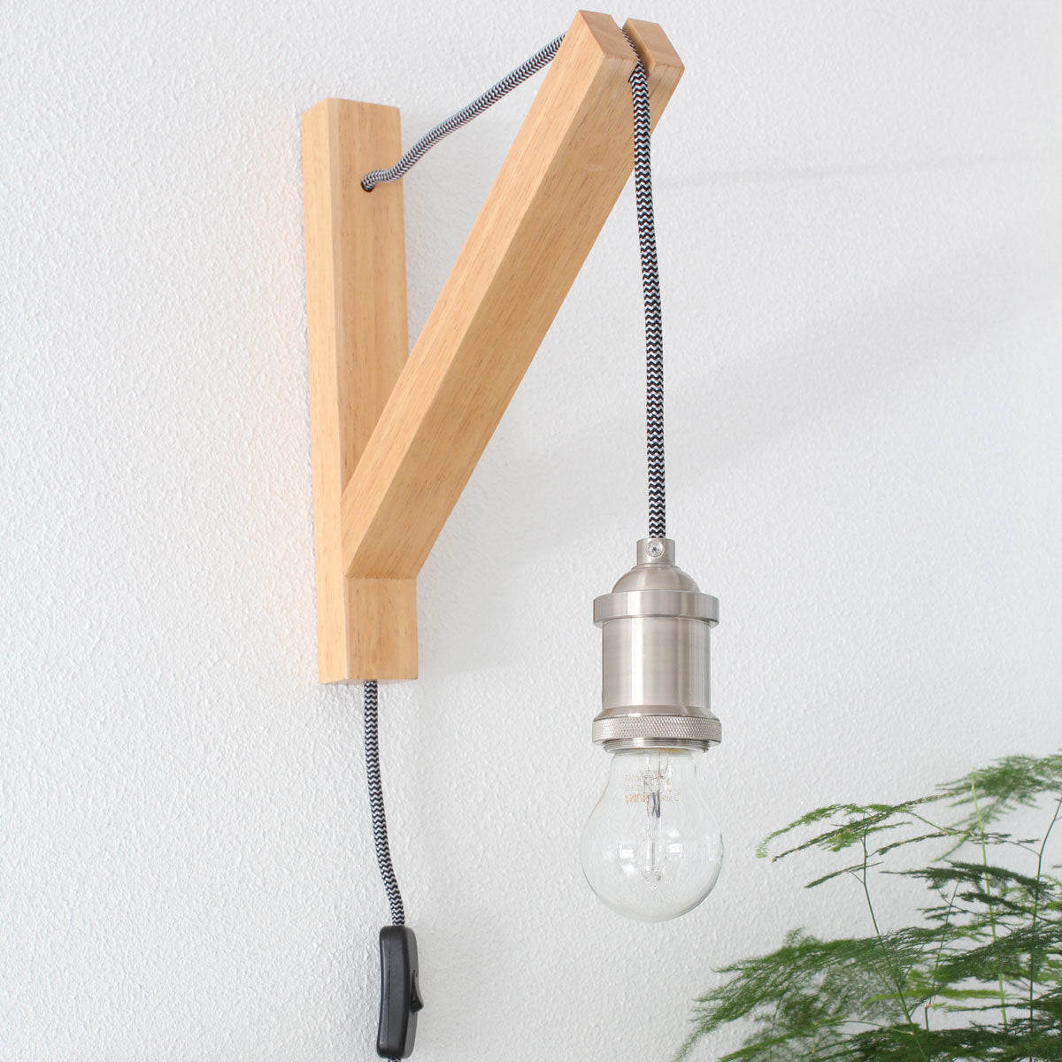 scandinavische-bruine-houten-wandlamp-mexlite-dion-variant-image2