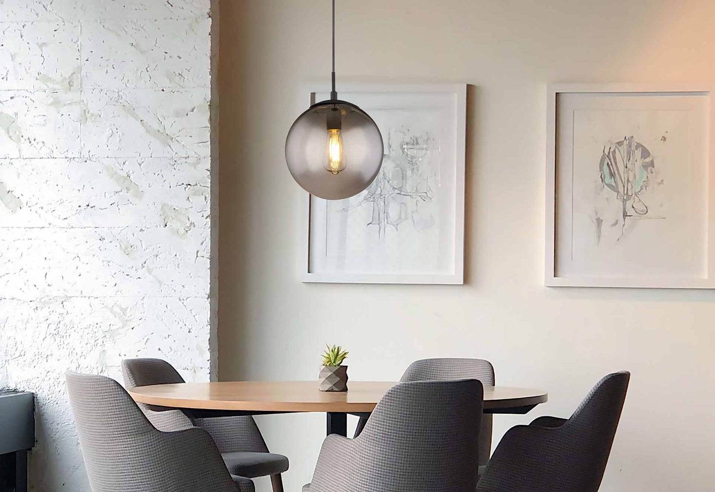 zwart-metalen-bol-moderne-hanglamp-globo-blama-variant-image2