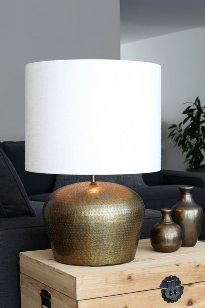 sfeervolle-linnen-lampenkap-in-subtiele-beige-tint-light-living-livigno-variant-image4