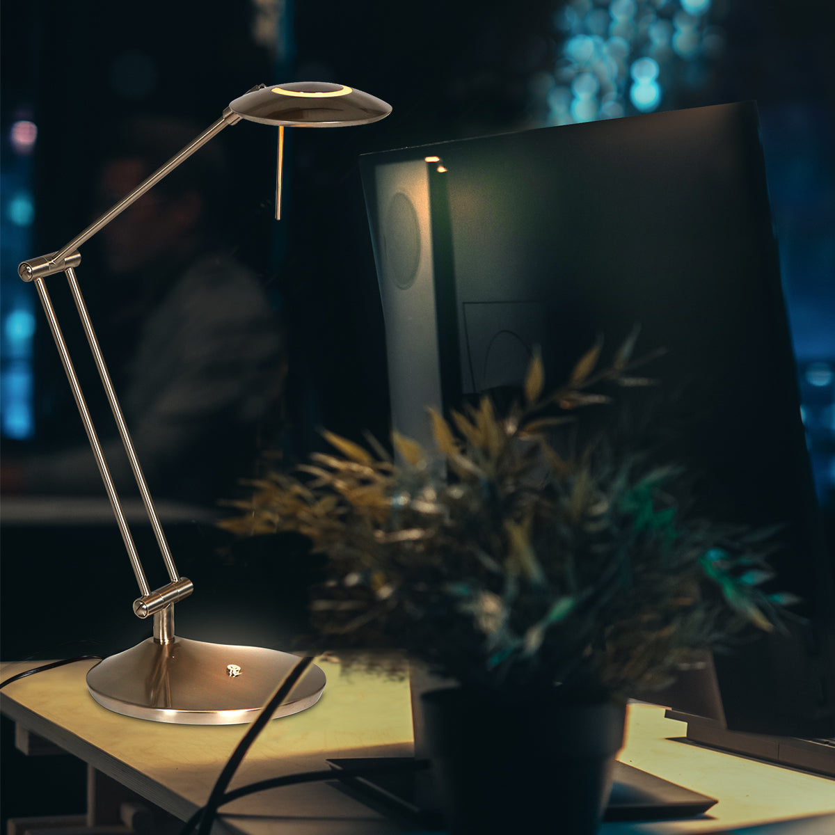 moderne-stalen-metalen-kunststof-tafellamp-steinhauer-zodiac-led-variant-image2