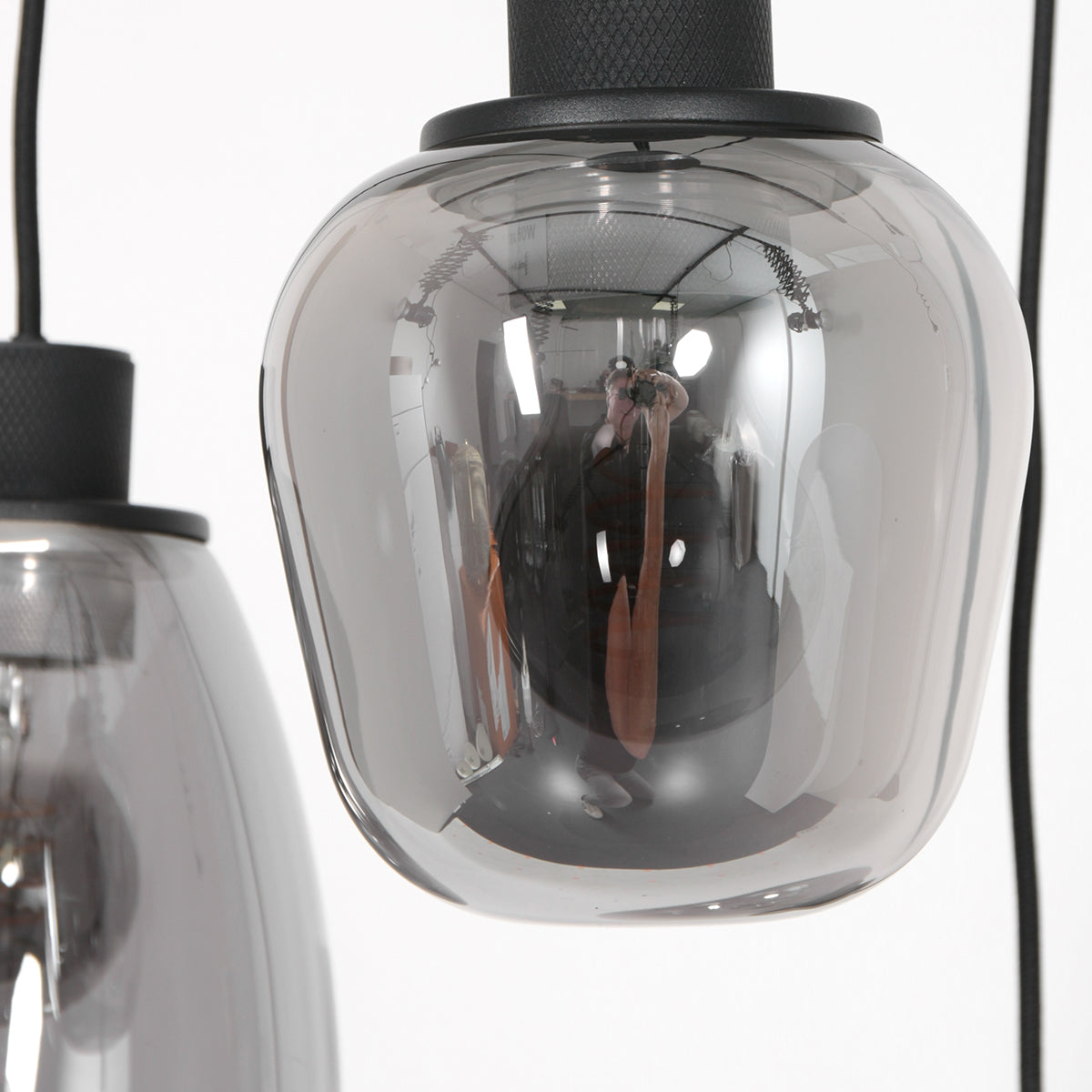 moderne-glazen-zwarte-metalen-hanglamp-steinhauer-reflexion-variant-image12