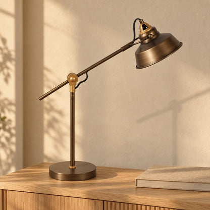 bronzen-tafellamp-met-gouden-details-en-e27-fitting-mexlite-nove-ai-sfeer_image