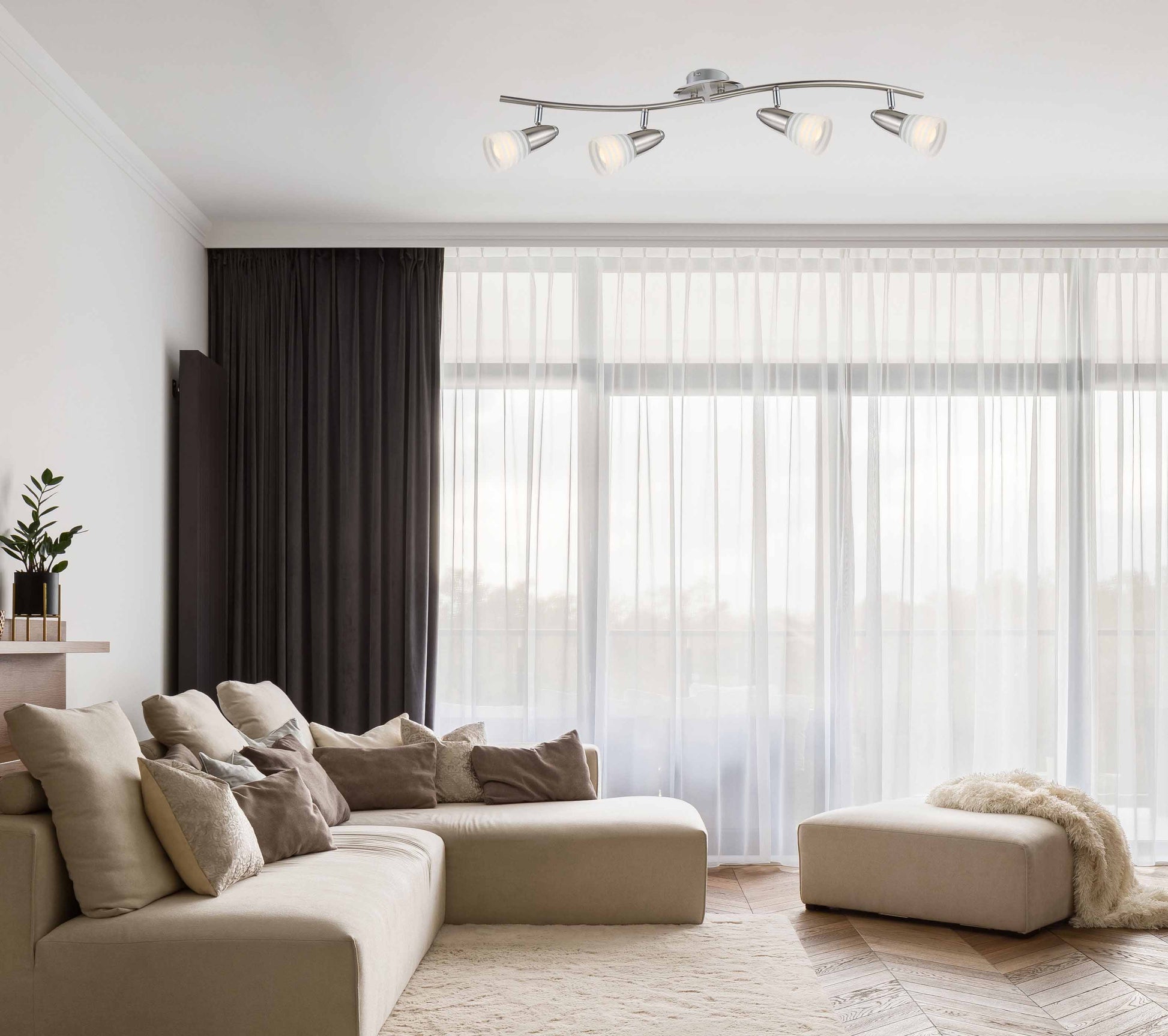 langwerpige-opaalglas-spot-4-lichts-nikkel-globo-caleb-variant-image1