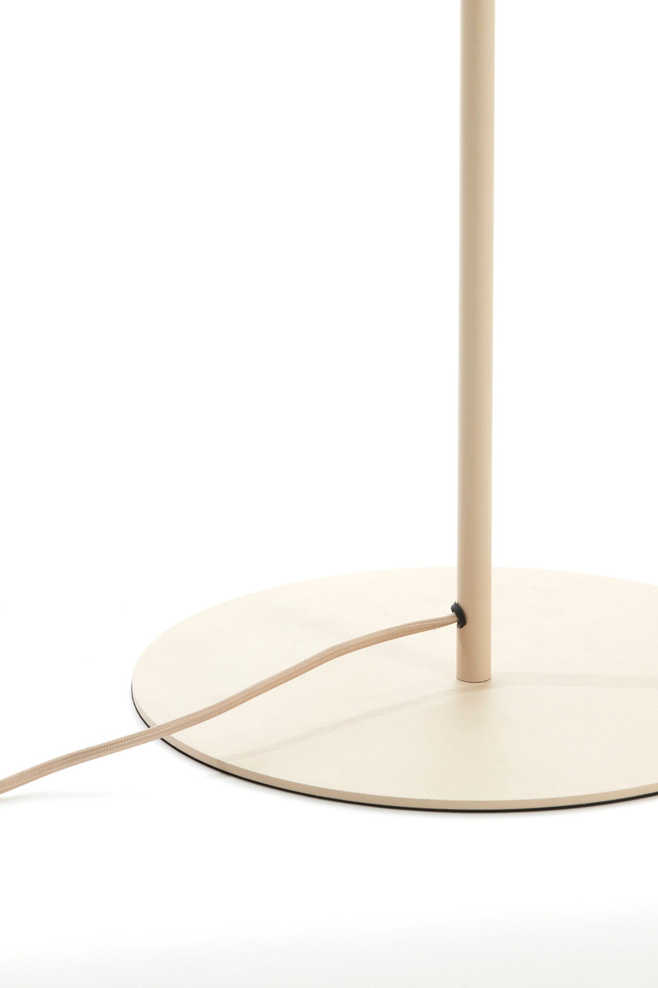 beige-stoffen-japandi-vloerlamp-light-living-fringe-variant-image5