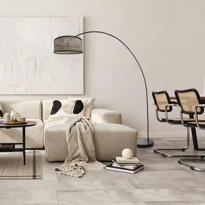 zwarte-vloerlamp-met-rotan-lampenkap-mexlite-solva-main-image