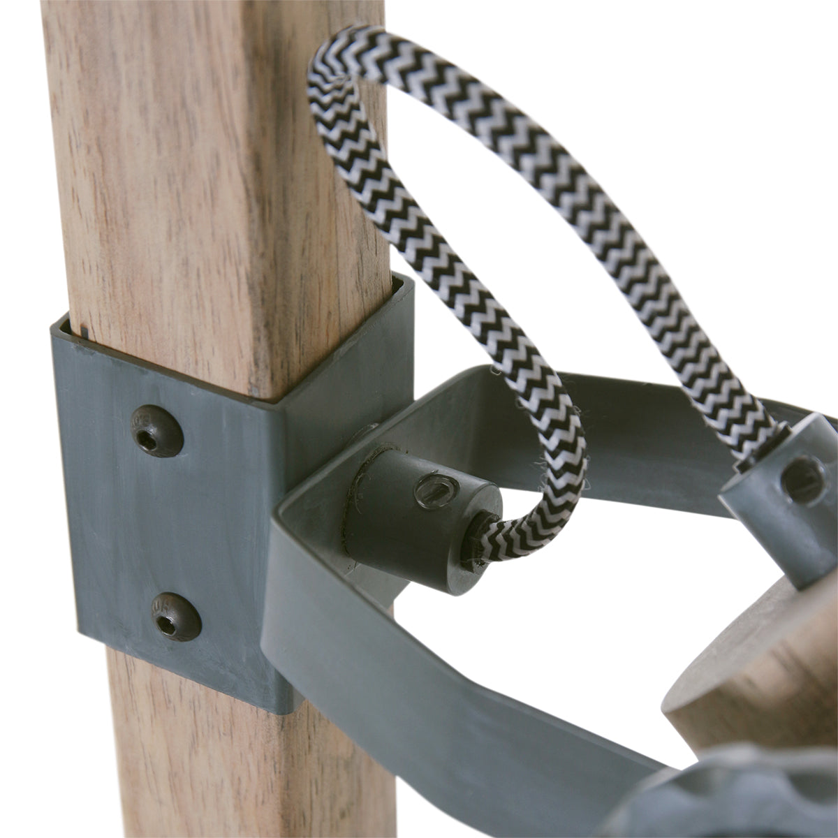 houten-vloerlamp-met-grijze-kapjes-mexlite-gearwood-variant-image5