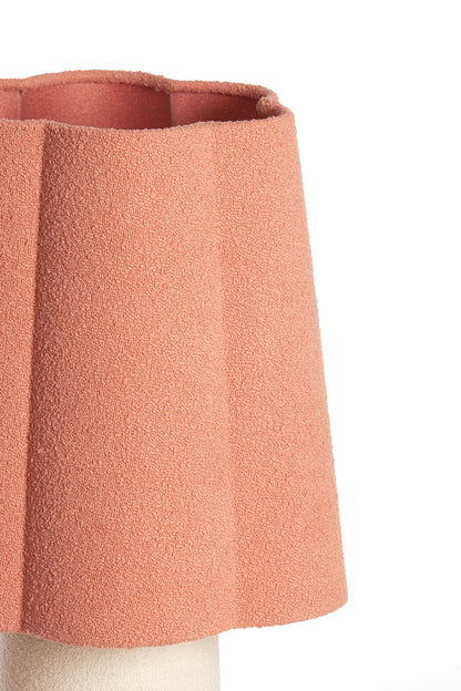 tafellamp-met-roze-lampenkap-van-stof-light-living-musaby-variant-image2