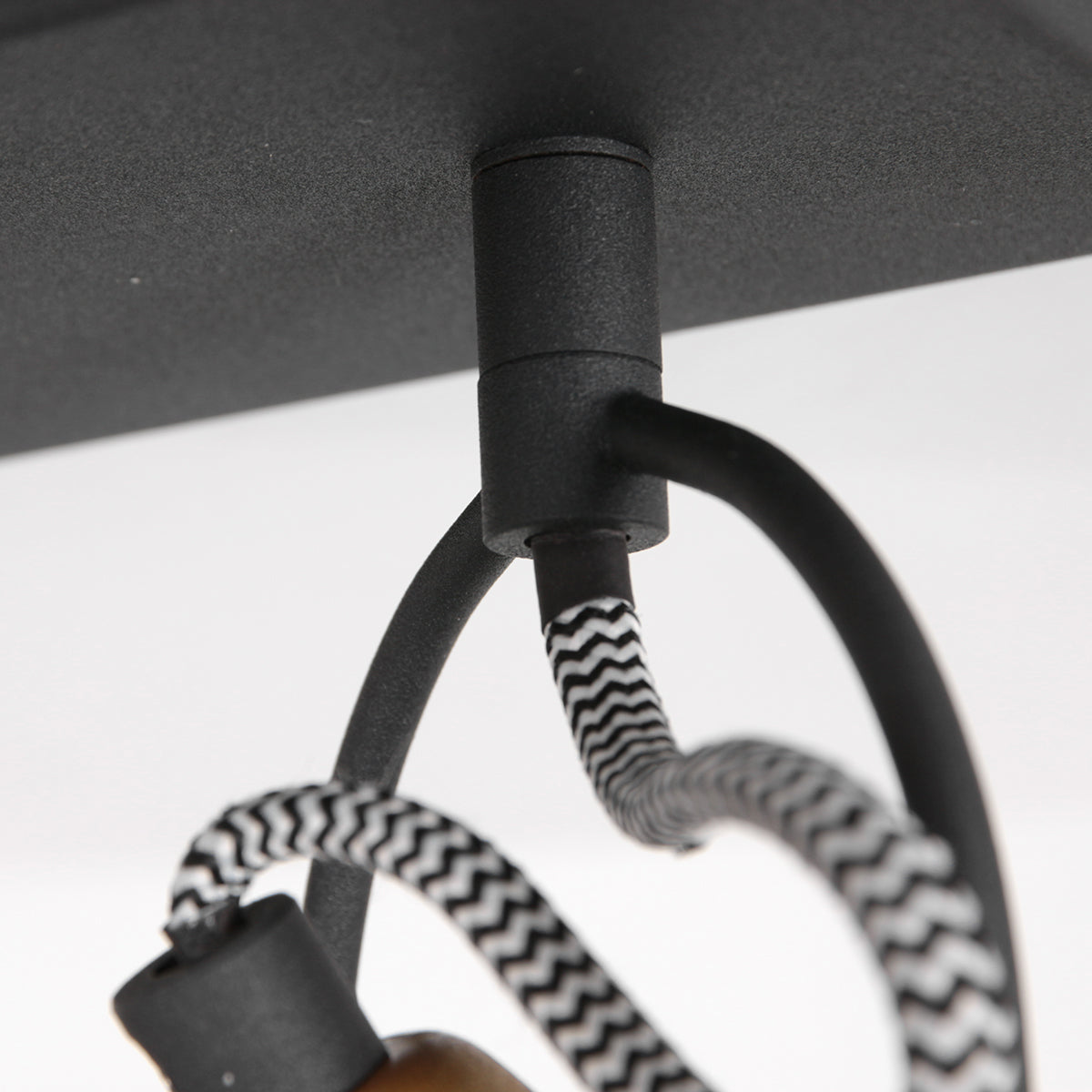 zwarte-industriele-tweelichts-verstelbare-wandlamp-mexlite-nove-variant-image11