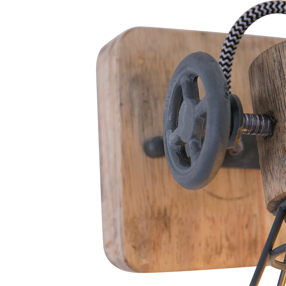 industriele-kooi-wandlamp-anne-light-home-guersey-variant-image5