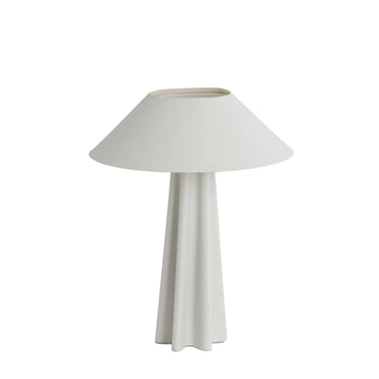 off-white-kegelvormige-tafellamp-light-living-cukai-main-image