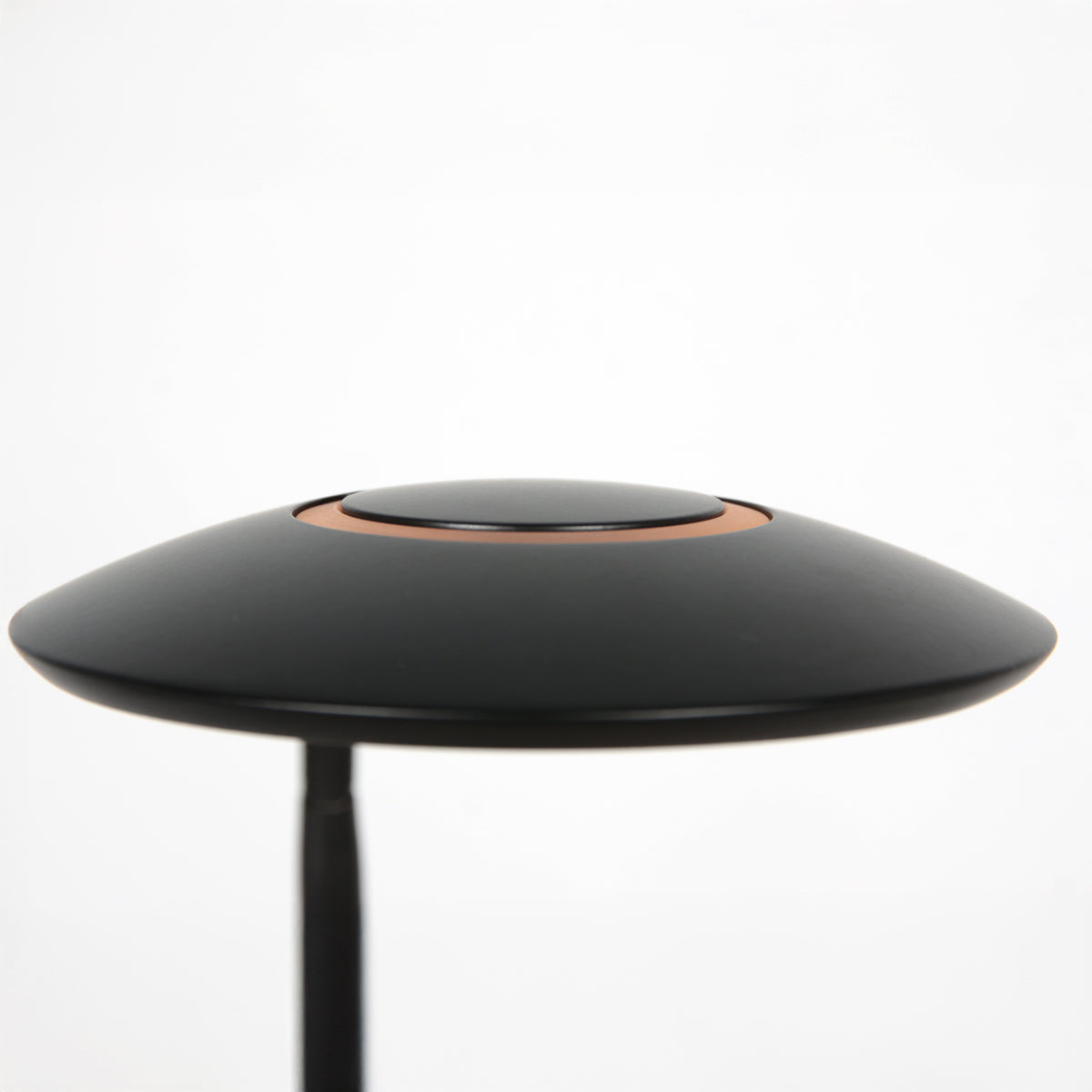 zwarte-tafellamp-zenith-2-met-dimbaar-led-licht-variant-image4