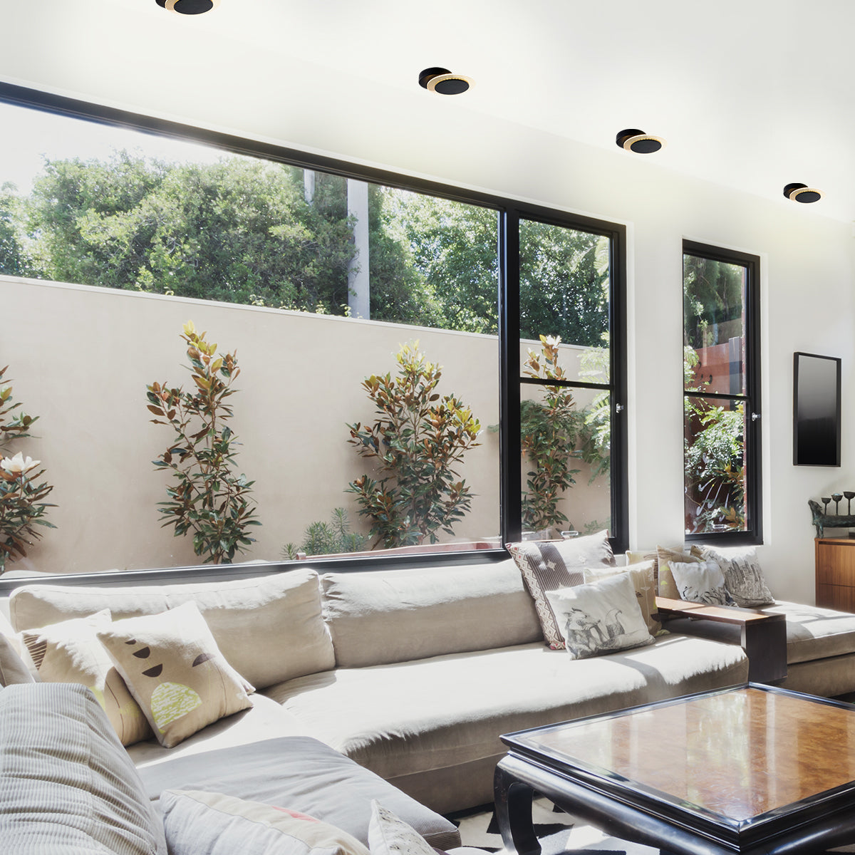 moderne-zwarte-metalen-kunststof-wandlamp-steinhauer-lido-variant-image2