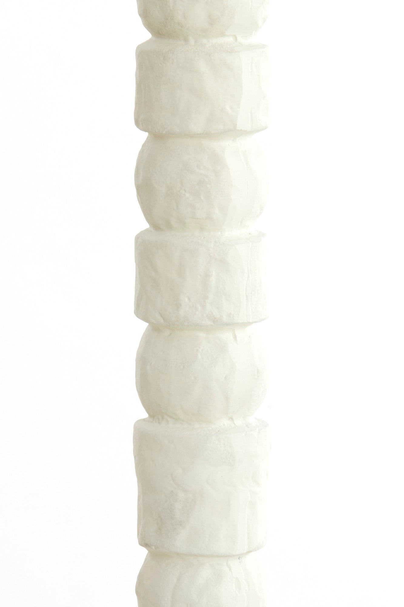 moderne-gevormde-witte-lampenvoet-light-living-akti-variant-image5