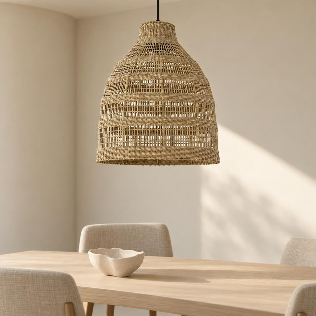 Přírodní ratanová závěsná lampa Sagar | Light & Living – fotografie v interiéru