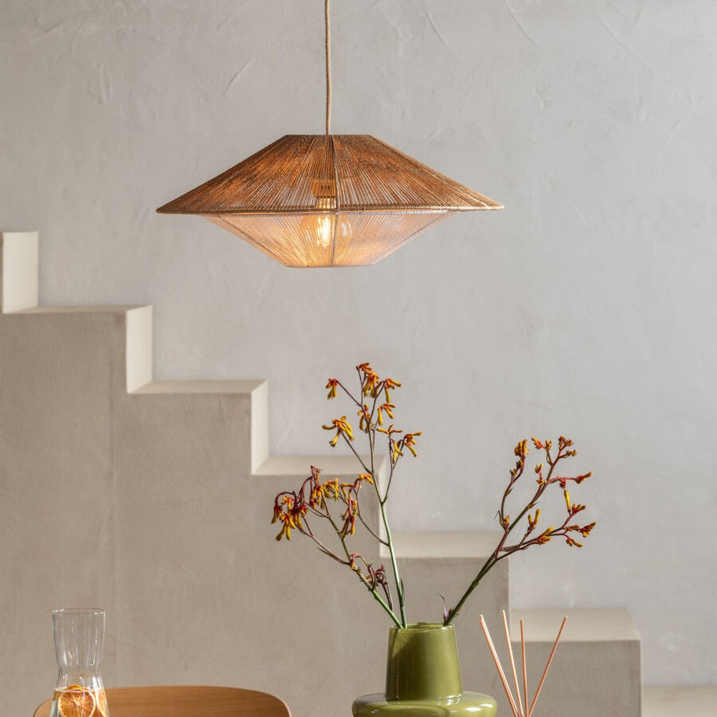 Lampada a sospensione in carta di colore naturale affascinante GOOD&MOJO Lumbini – foto d'ambiente
