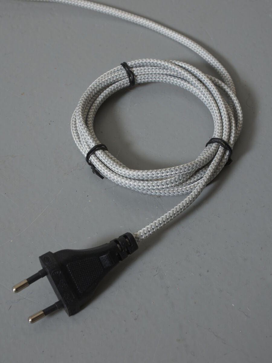 ronde-grijze-retro-vloerlamp-its-about-romi-porto-variant-image7