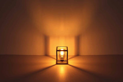 landelijke-zwarte-wandlamp-kubus-globo-pettey-variant-image3