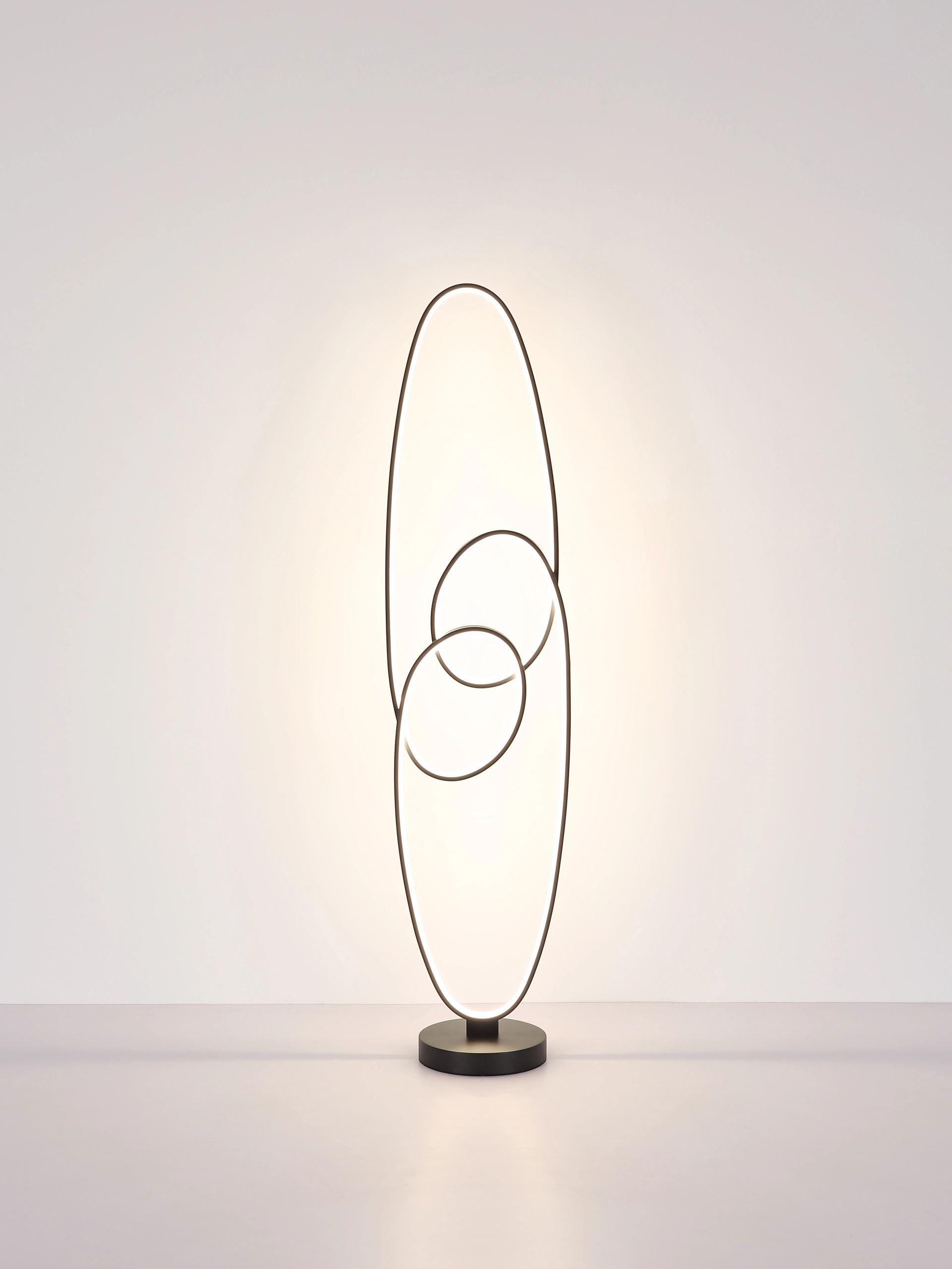 moderne-vloerlamp-met-elegante-bogen-spira-variant-image7