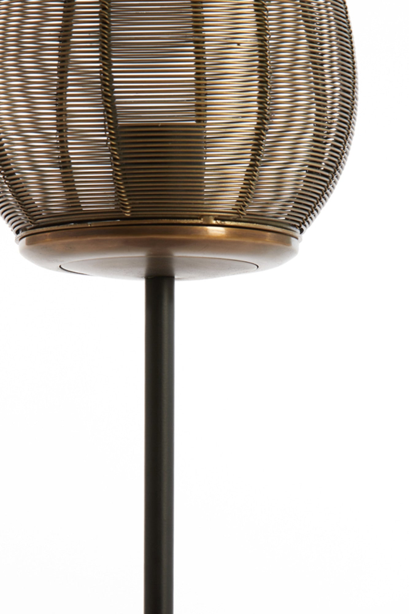rustieke-goud-met-zwarte-tafellamp-light-living-yaelle-variant-image7