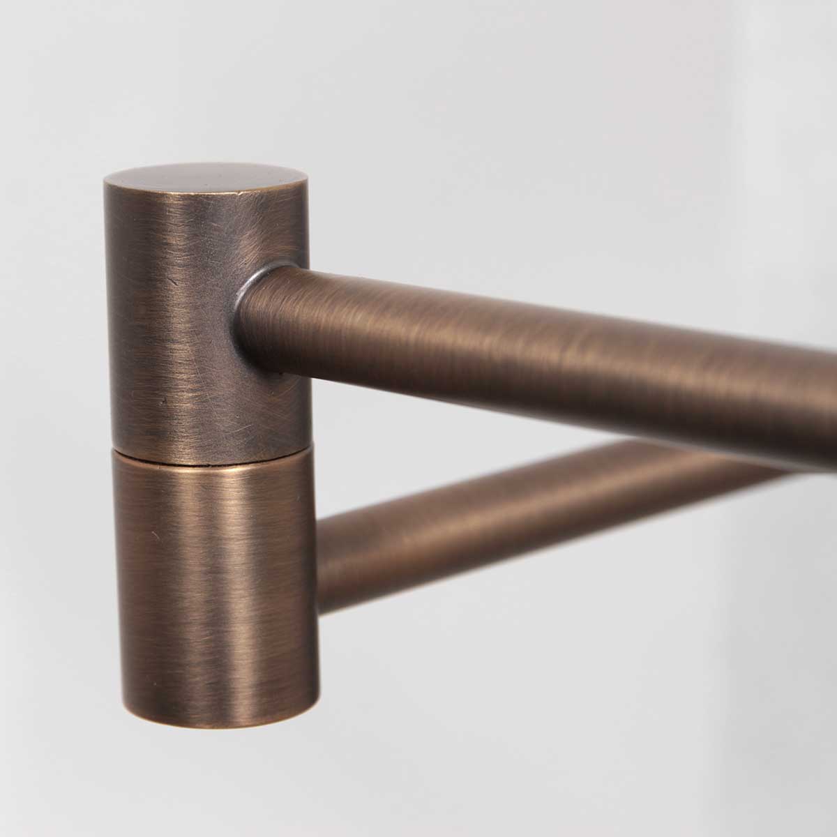 led-wandlamp-brons-steinhauer-retina-variant-image5