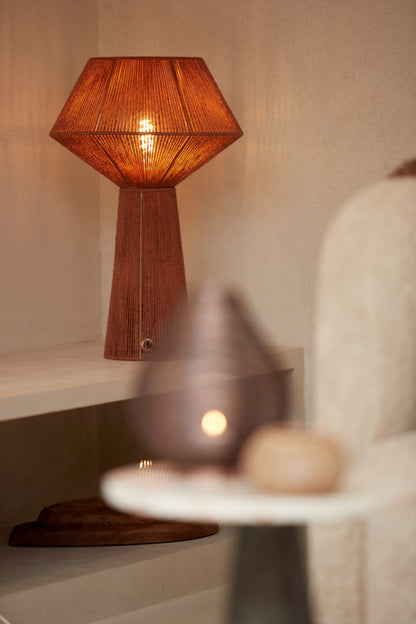 retro-tafellamp-bruin-touw-light-living-fugia-variant-image4