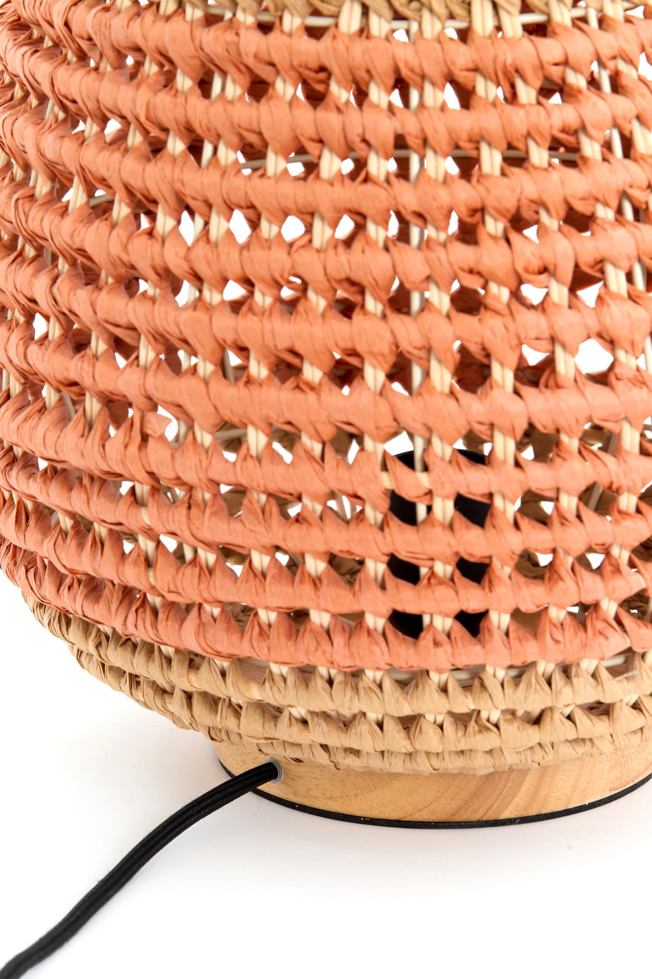 gevlochten-tafellamp-natuurlijke-tinten-light-living-kalipa-variant-image6