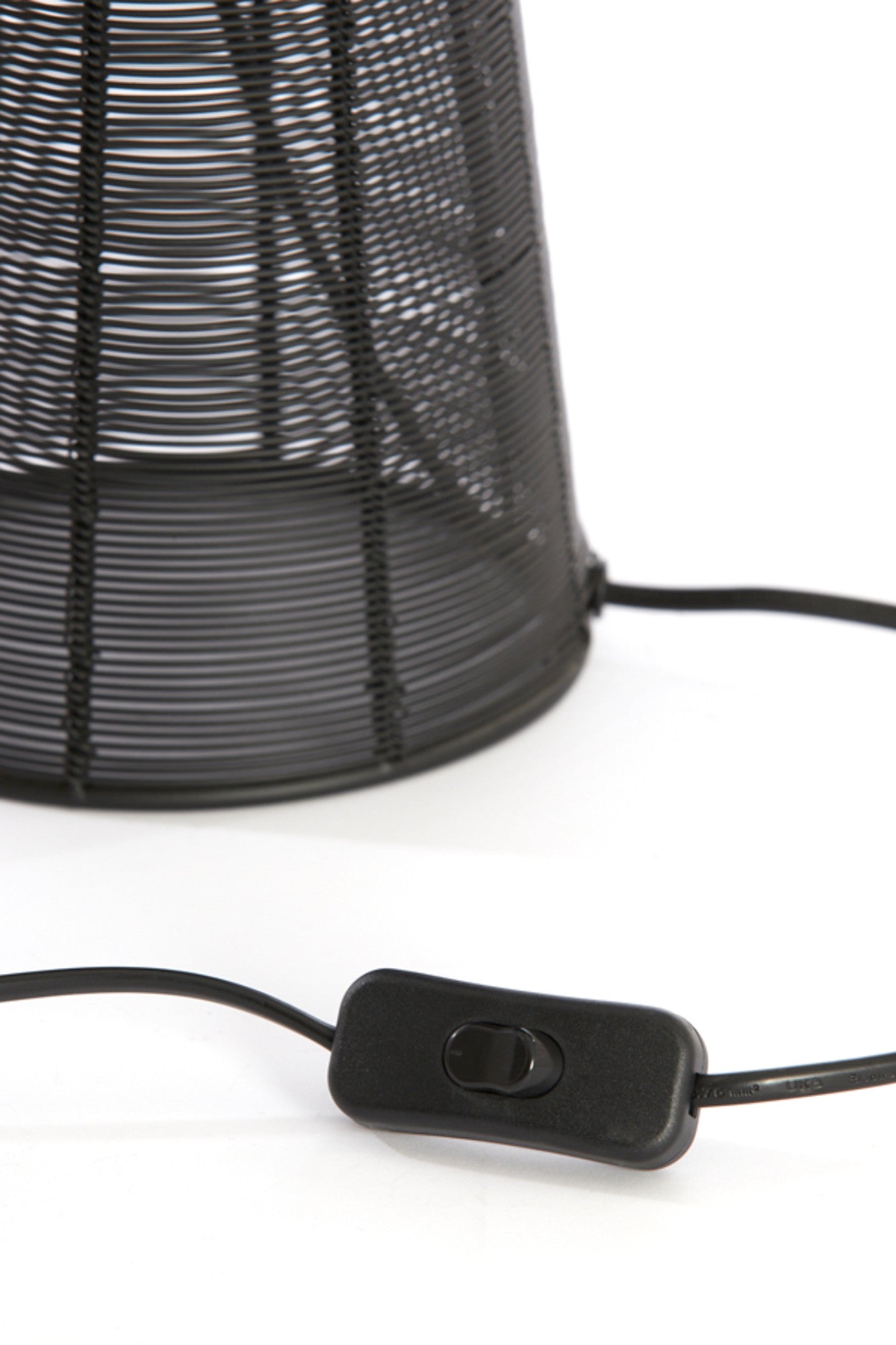 donkere-tafellamp-met-ronde-vormen-light-living-aboso-variant-image8