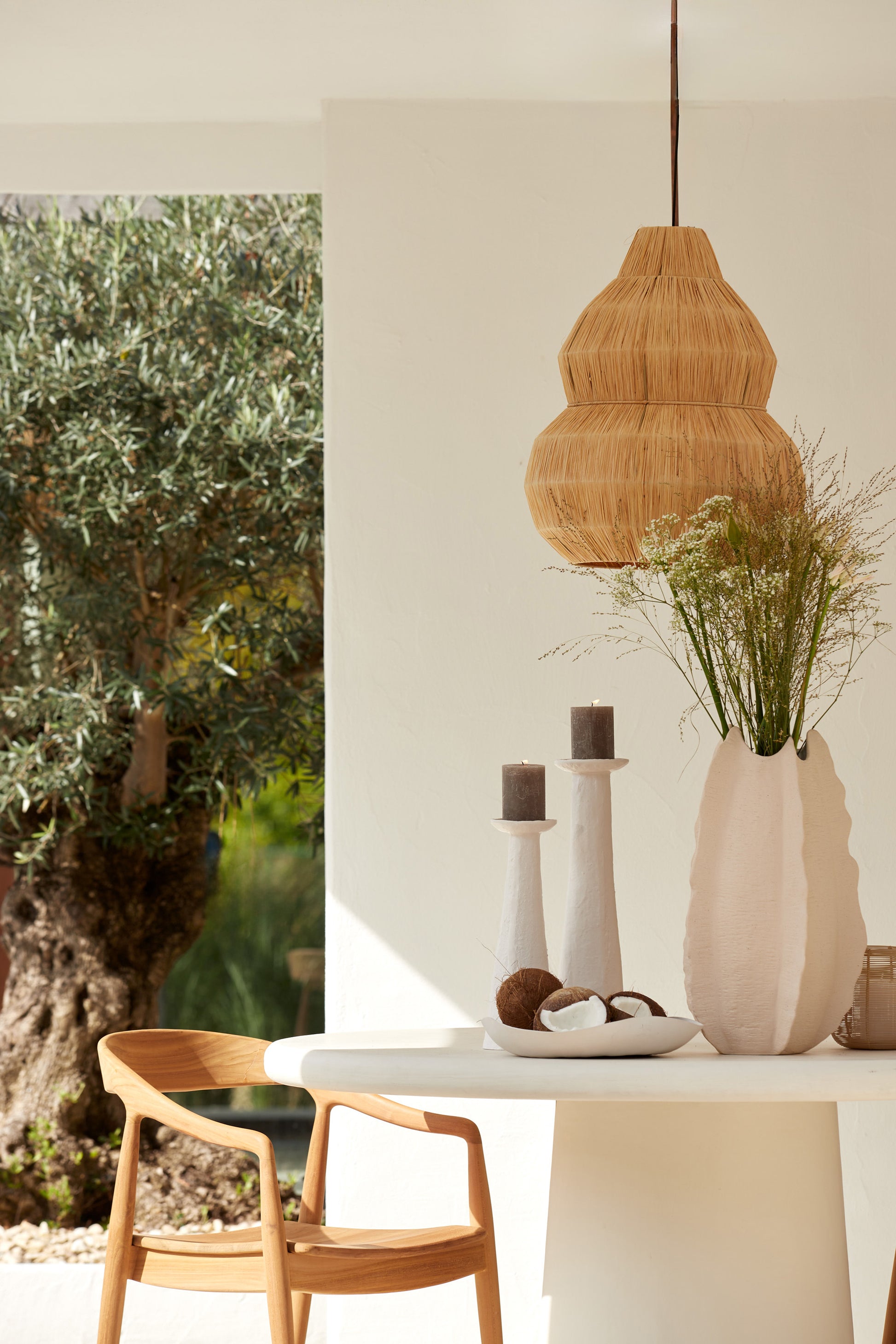 warme-bruine-houten-eetkamerstoel-light-living-palos-variant-image3