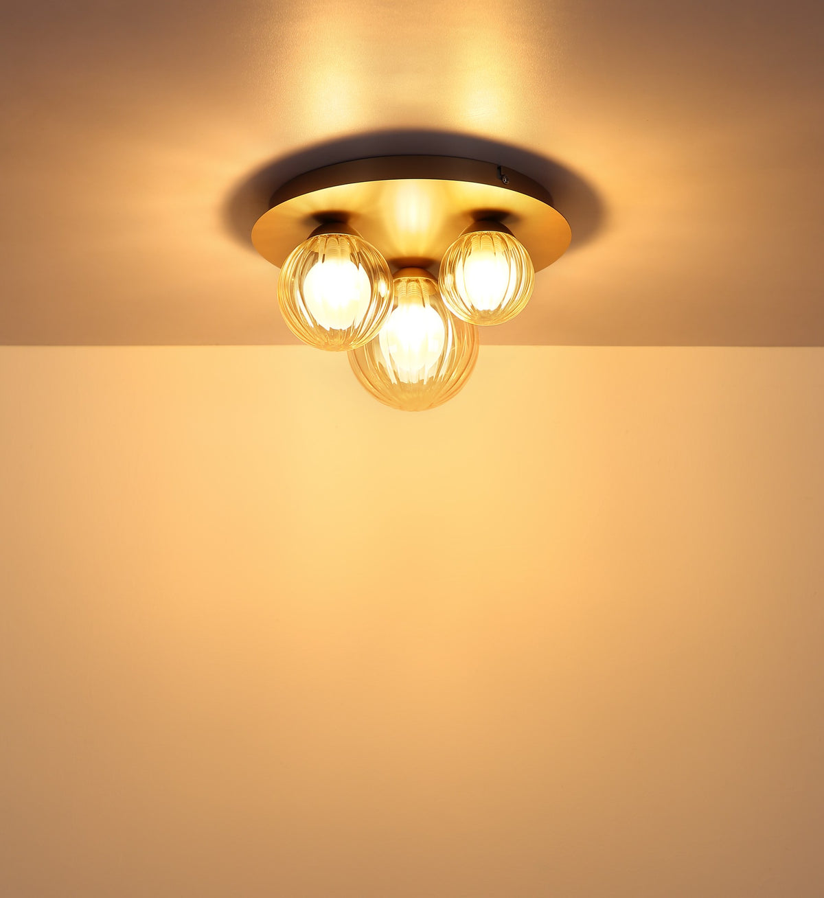 Lustre de têmpora em cor cappuccino luxo com 3 luzes – imagem 4