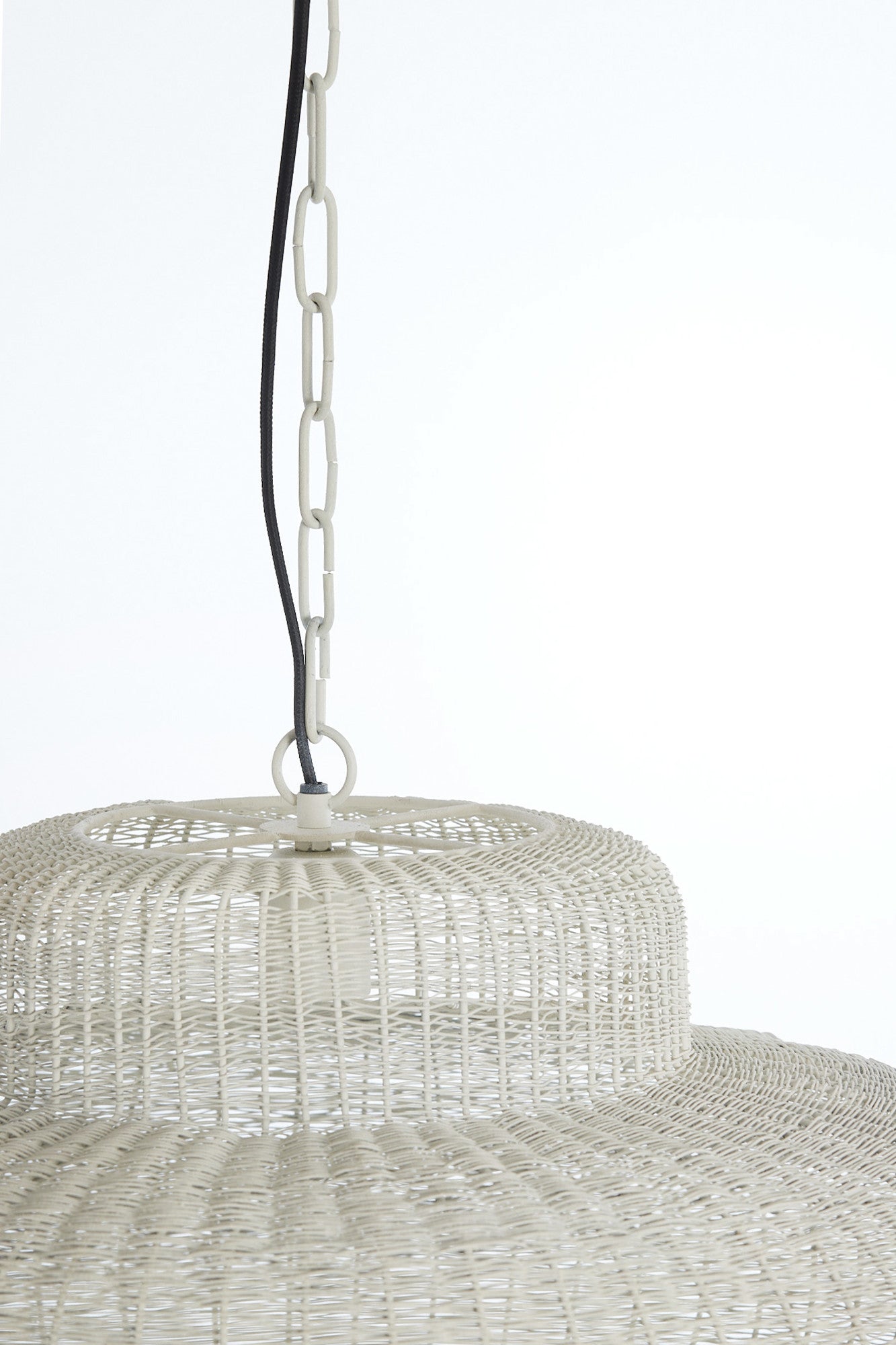 wit-gevlochten-rotan-hanglamp-light-living-piedra-variant-image6