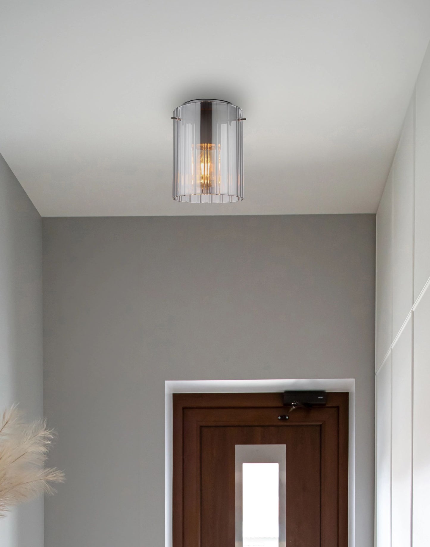 elegante-plafondlamp-met-rookglas-en-metaal-tulivar-variant-image2