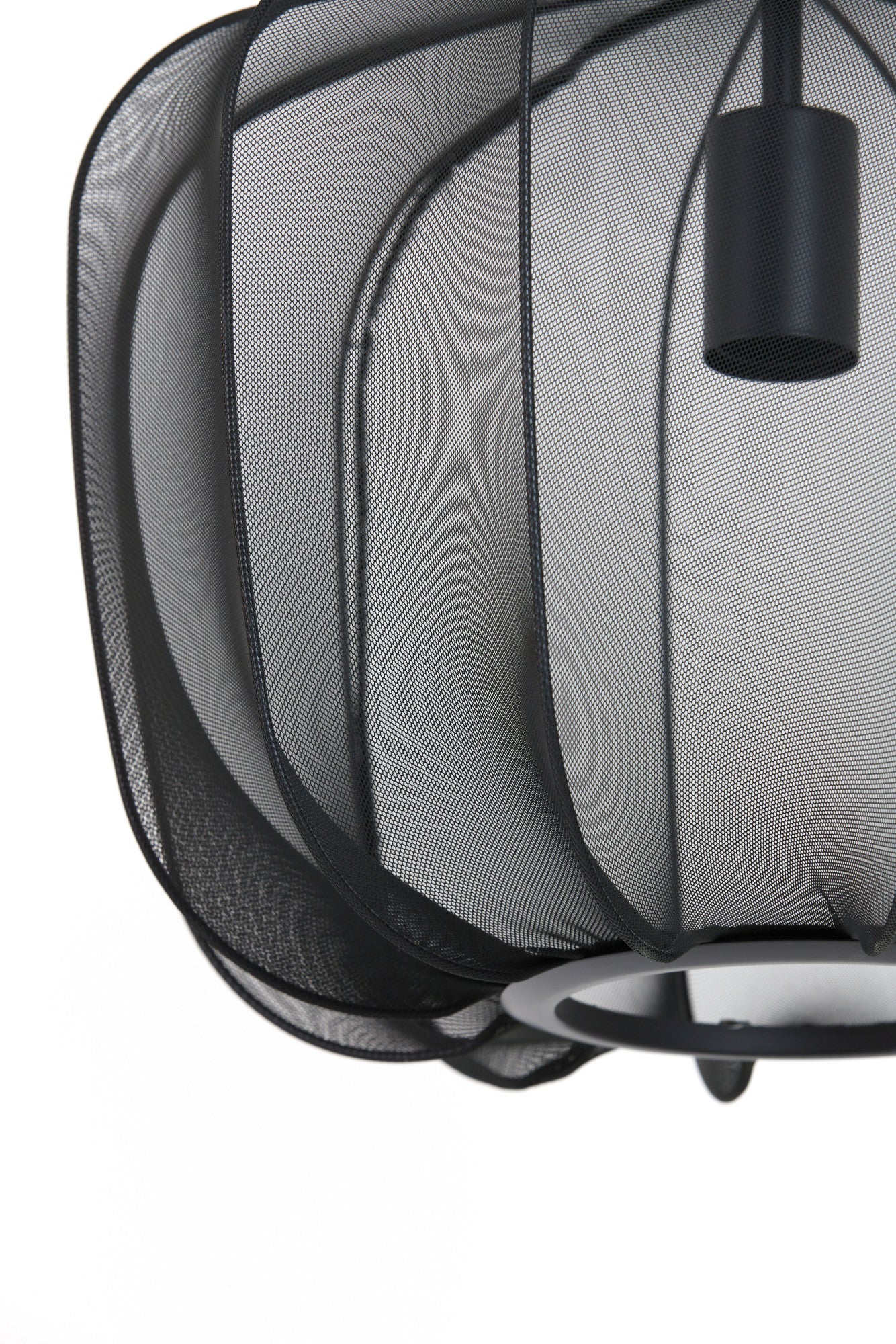 retro-zwarte-fijnmazige-hanglamp-light-living-plumeria-variant-image3